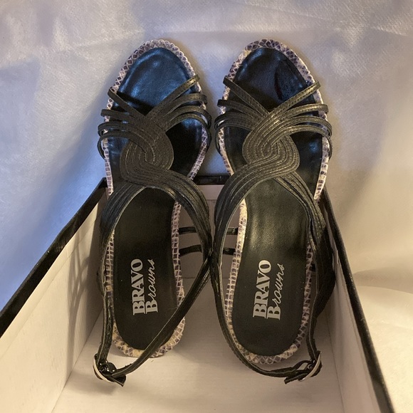 Bravo Browns Shoes - Wedge Heel Top Strap Sandals - Sz 7B - Picture 12 of 16